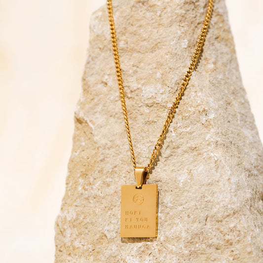 HOKI KI TŌU MAUNGA NECKLACE