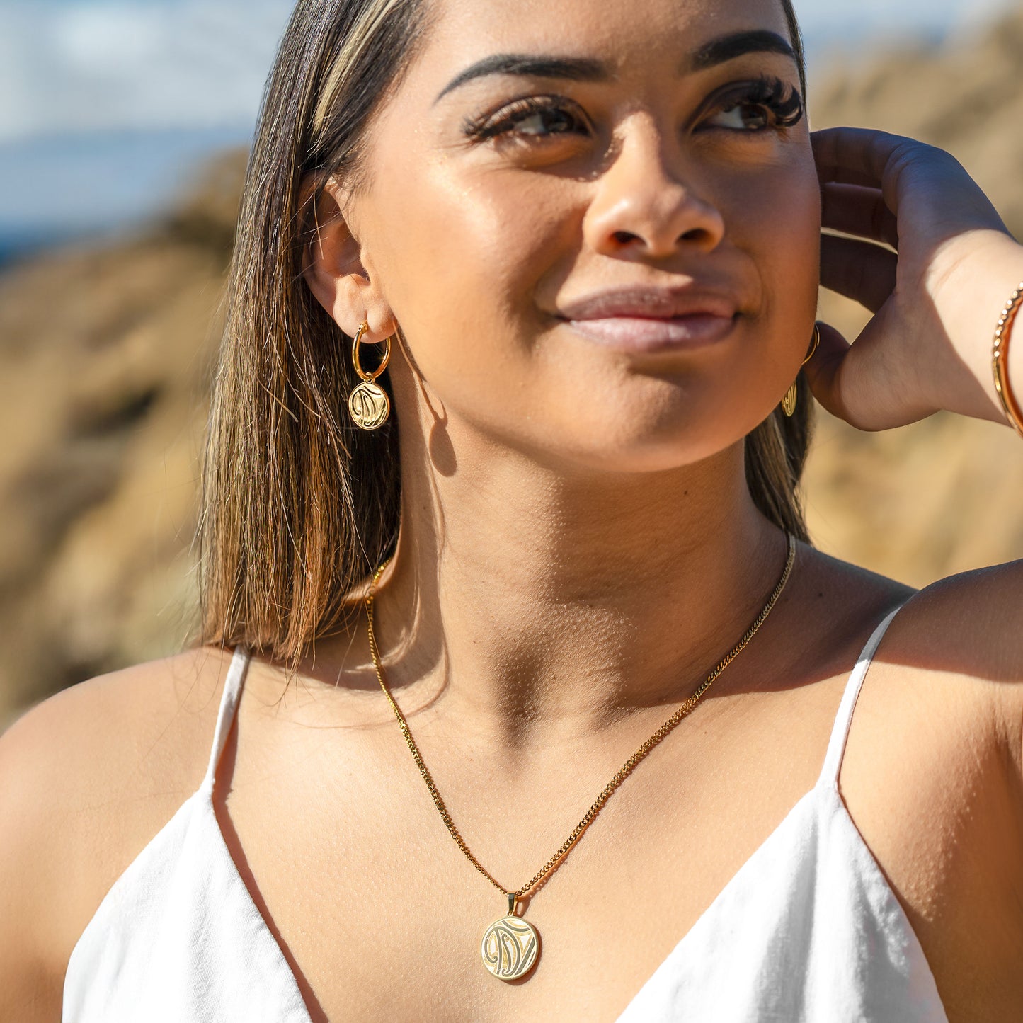 MANGŌPARE NECKLACE