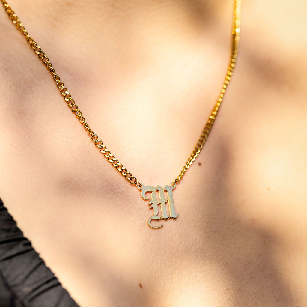 M PENDANT NECKLACE