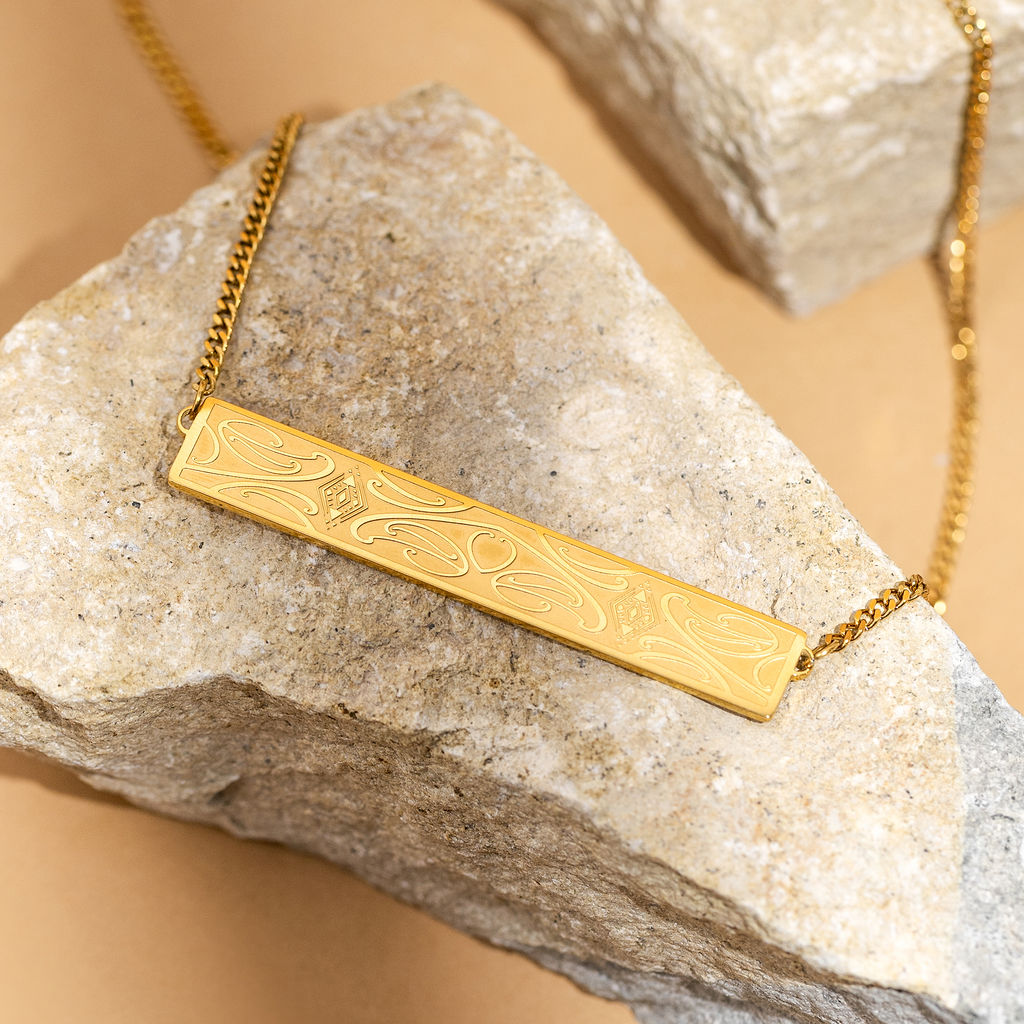 MANAWA ROA NECKLACE