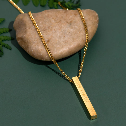 TŪROU HAWAIKI NECKLACE