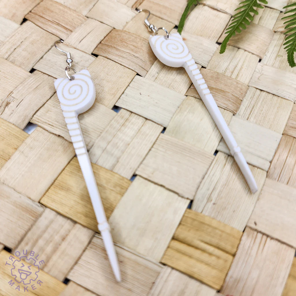 TEWHATEWHA EARRINGS