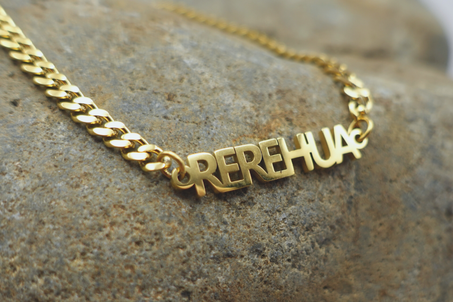 REREHUA CHARM BRACELET