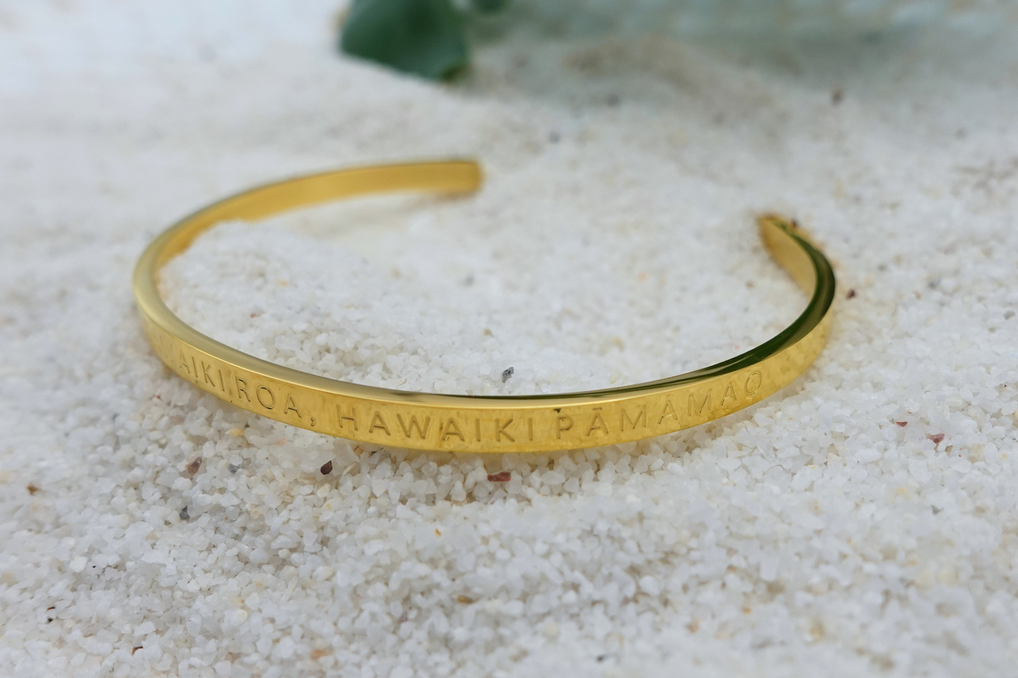 HAWAIKI CUFF BRACELET