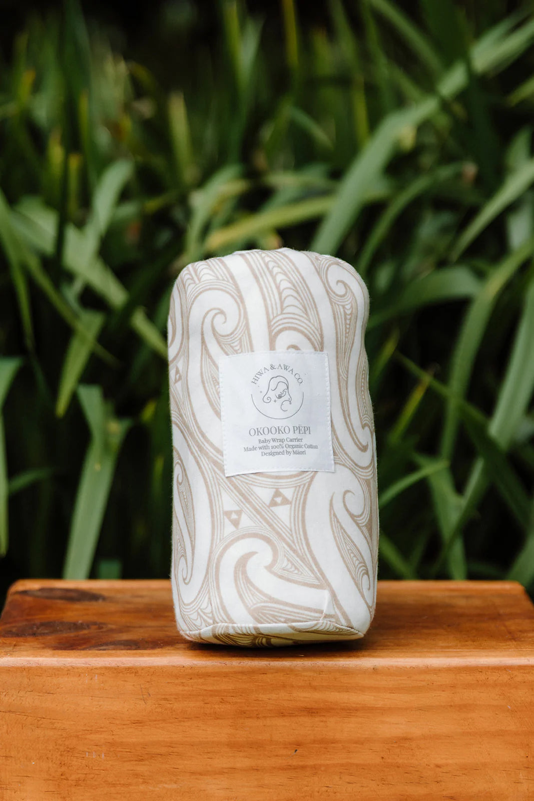 OKOOKO PĒPI BABY WRAP CARRIER