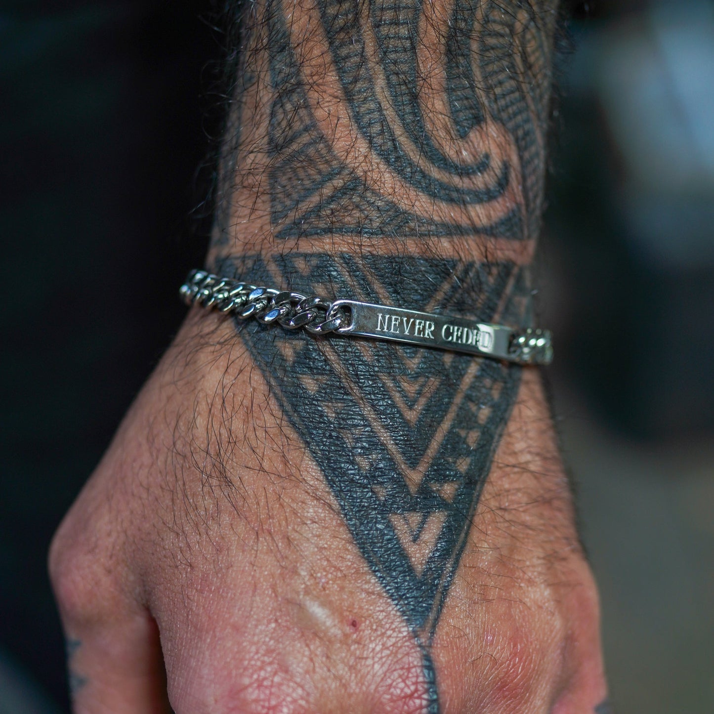 NEVER CEDED BRACELET