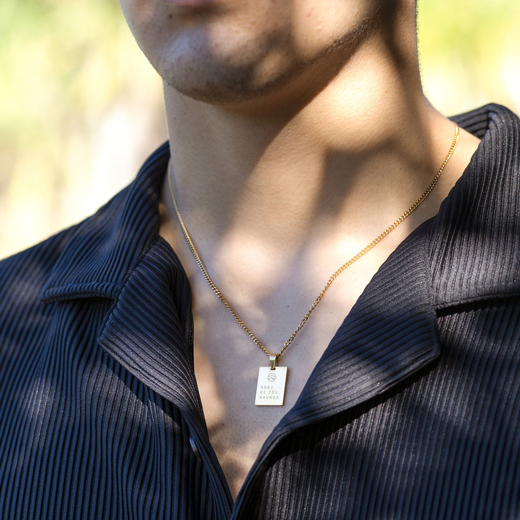 HOKI KI TŌU MAUNGA NECKLACE