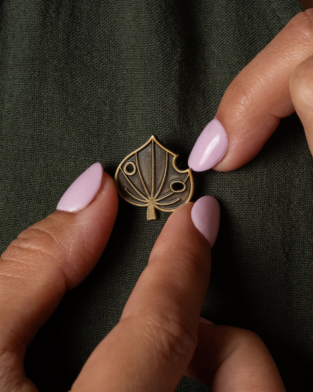 MĀORI ANTIQUE GOLD PINS