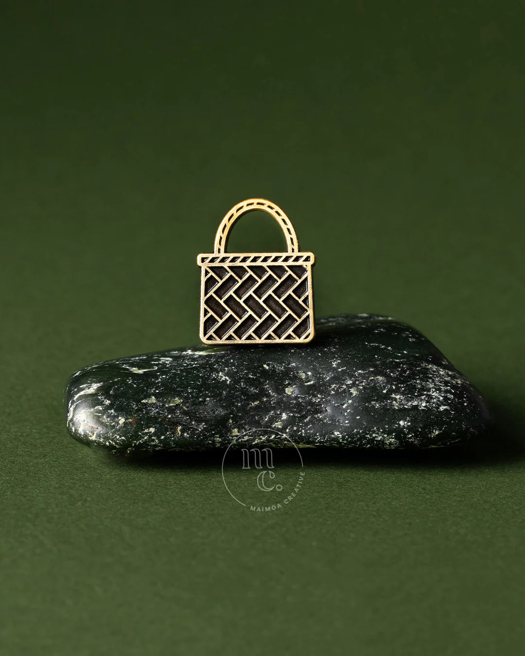 MĀORI ANTIQUE GOLD PINS