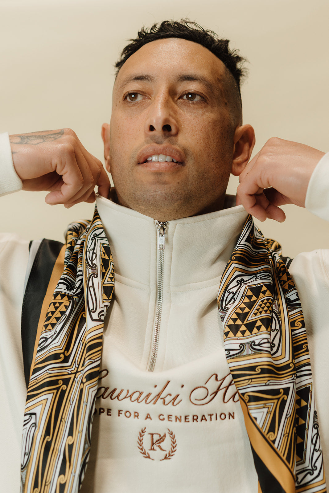 HAWAIKI SCARF