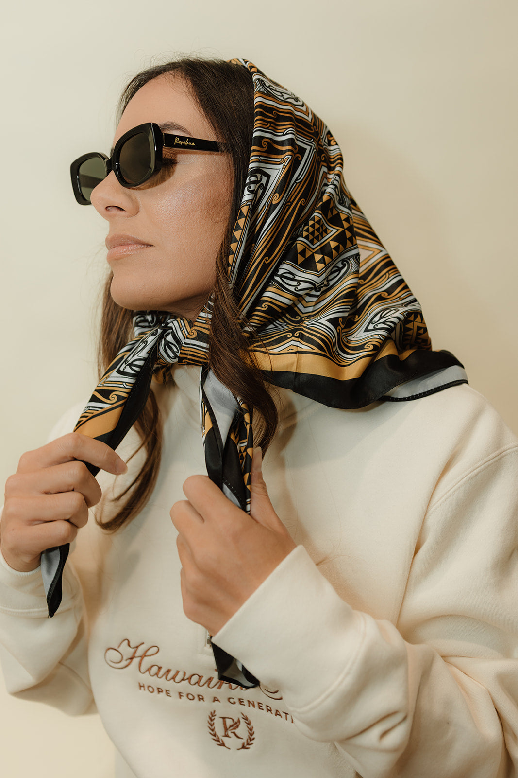 HAWAIKI SCARF