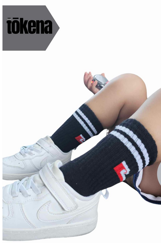 TŌKENA TINO FLAG SOCKS