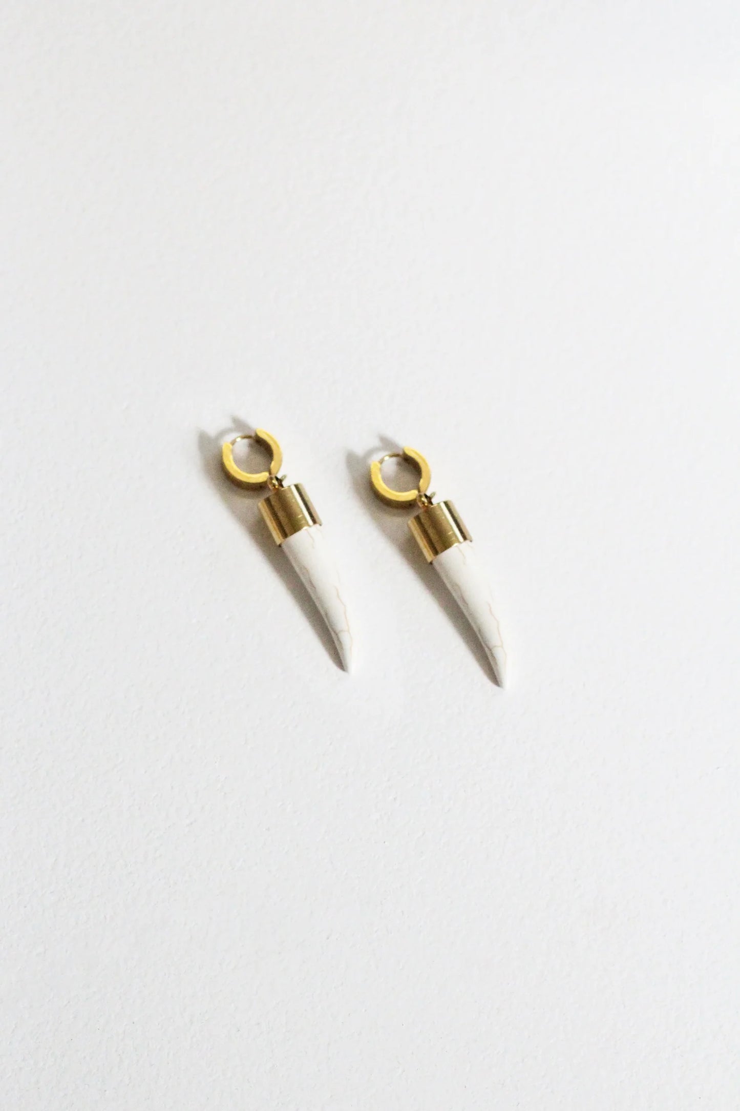 REI EARRINGS